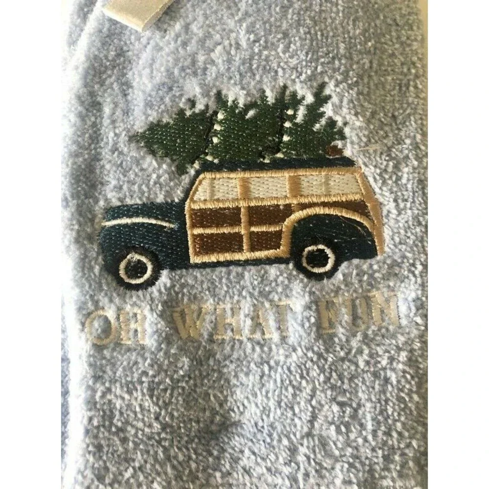 Christmas Fingertip Towels Woody Station Wagon Tree Embroidered Holiday Set of 2